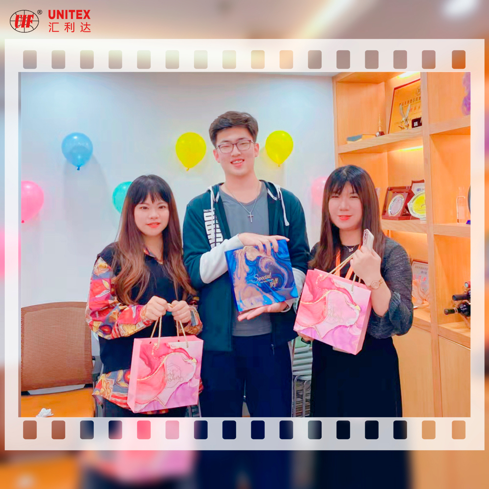 冬日暖暖,快樂相伴——記匯利達深圳第四季度生日會~(圖1) 冬日暖暖,快樂相伴——記匯利達深圳第四季度生日會~