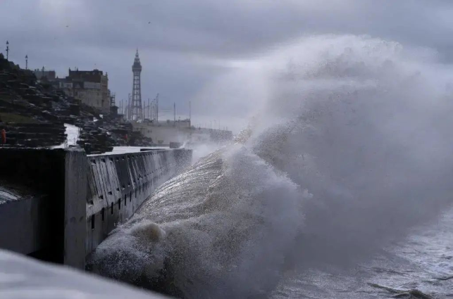 延誤預警！30年來最強風暴襲擊歐洲多國！上千航班被取消！列車、渡輪停運！——國際貨運資訊